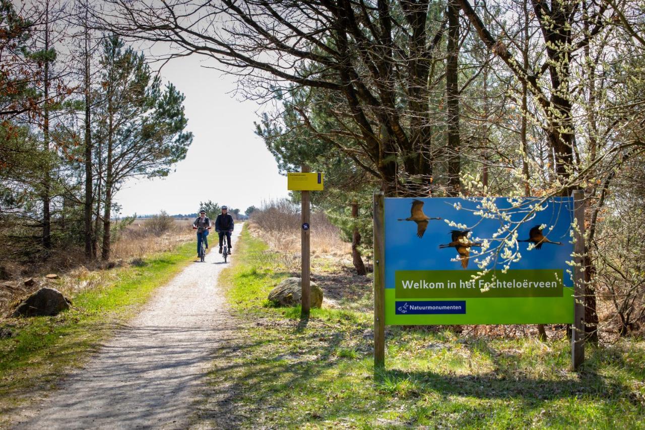 4P Chalet Tolve Met 4 Fietsen Vlakbij Natuurgebieden Drents Friese Wold, Fochteloerveen En Gevangenisdorp Veenhuizen Oosterwolde  Kültér fotó