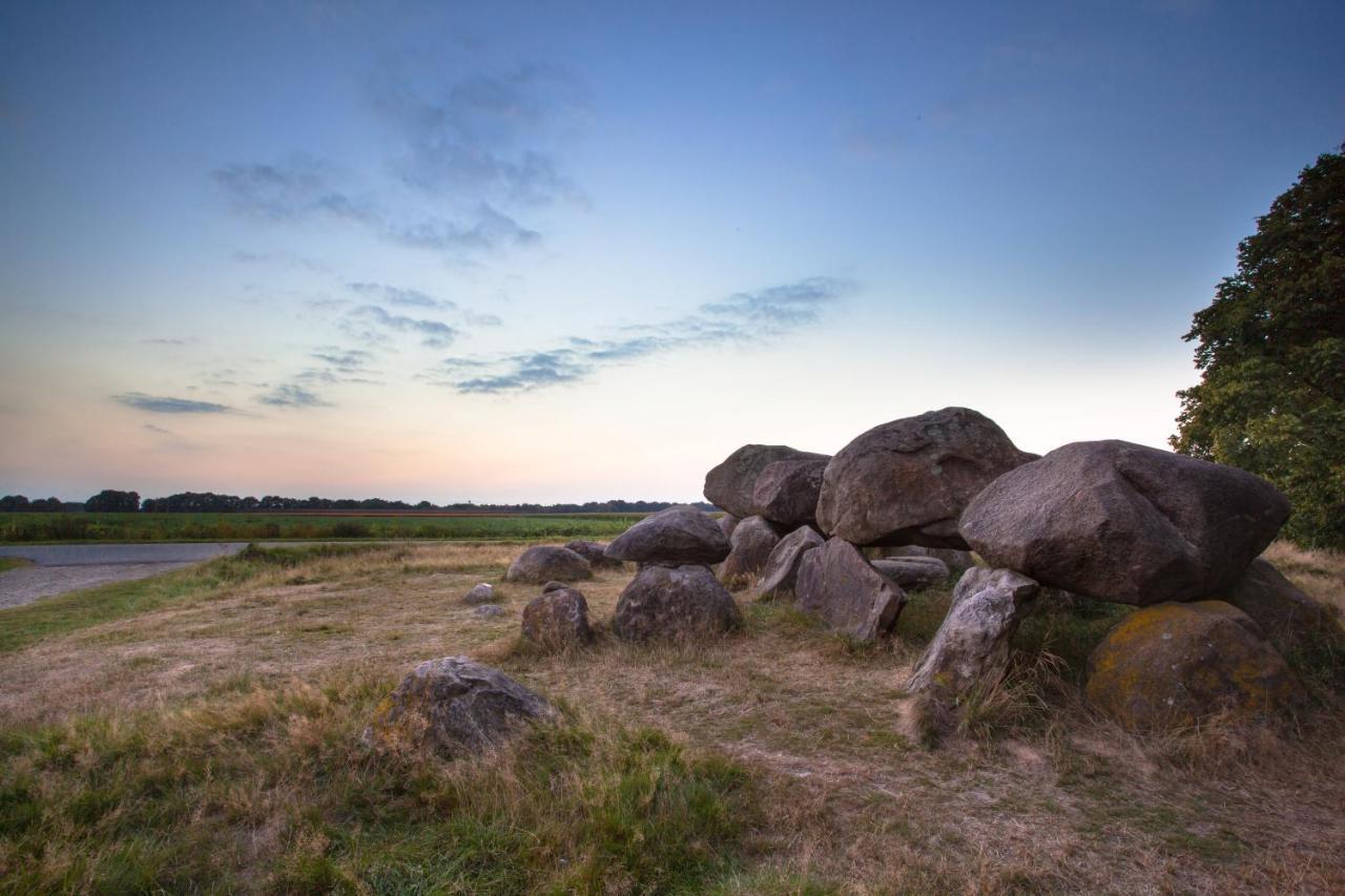 4P Chalet Tolve Met 4 Fietsen Vlakbij Natuurgebieden Drents Friese Wold, Fochteloerveen En Gevangenisdorp Veenhuizen Oosterwolde  Kültér fotó